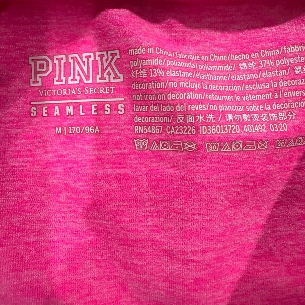 Victoria Secret PINK Ombre
Seamless Long Sleeve Crop Top Size M - Picture 3 of 5